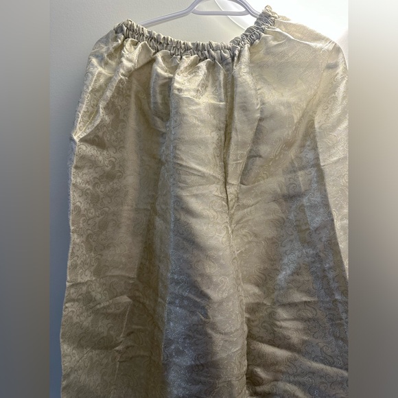 Brand new 3 piece pakistani suit - Picture 4 of 5